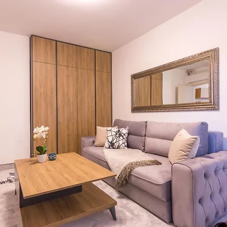 Five Apartment Visoko